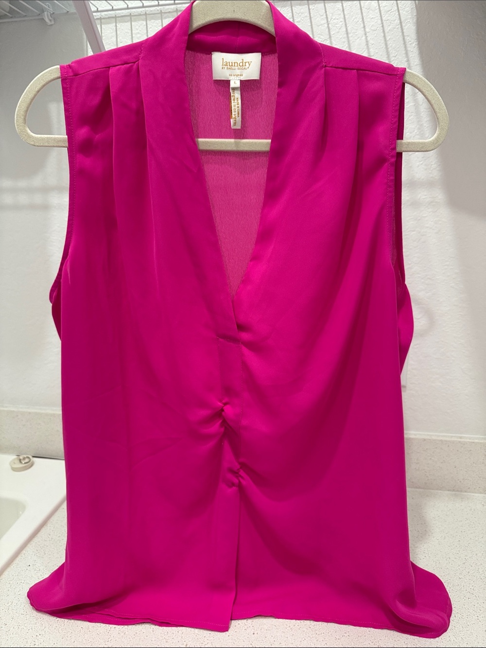 Laundry By Shelli Segal Vibrant Fuchsia V-Neck Sleeveless Top
